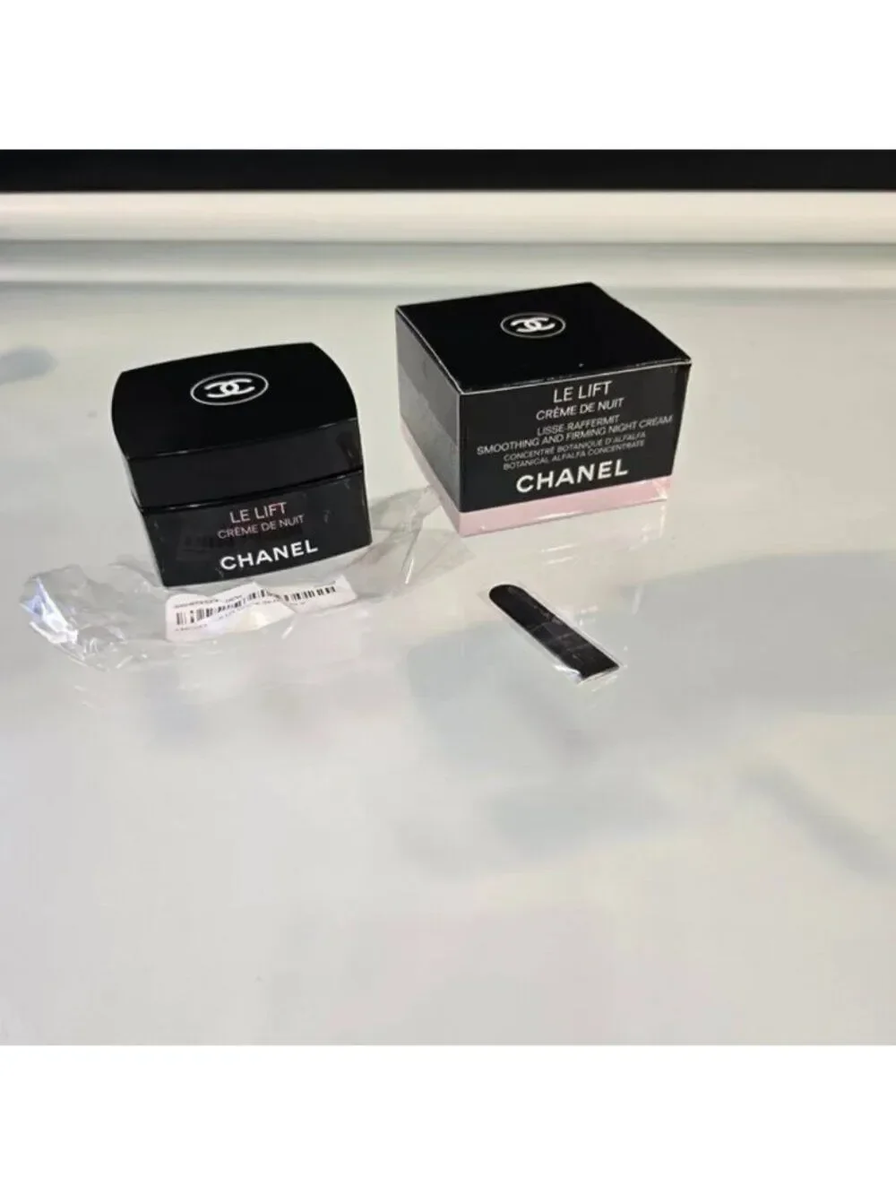 Chanel Le Lift Creme De Nuit 1.7 oz EMPTY JAR Black Glass Jar With Box & Spatula